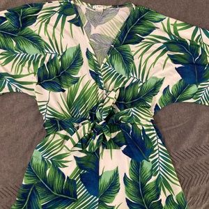 Short sleeve shorts romper